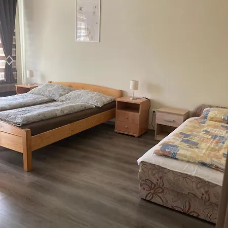 Anonymous Apartman Apartman